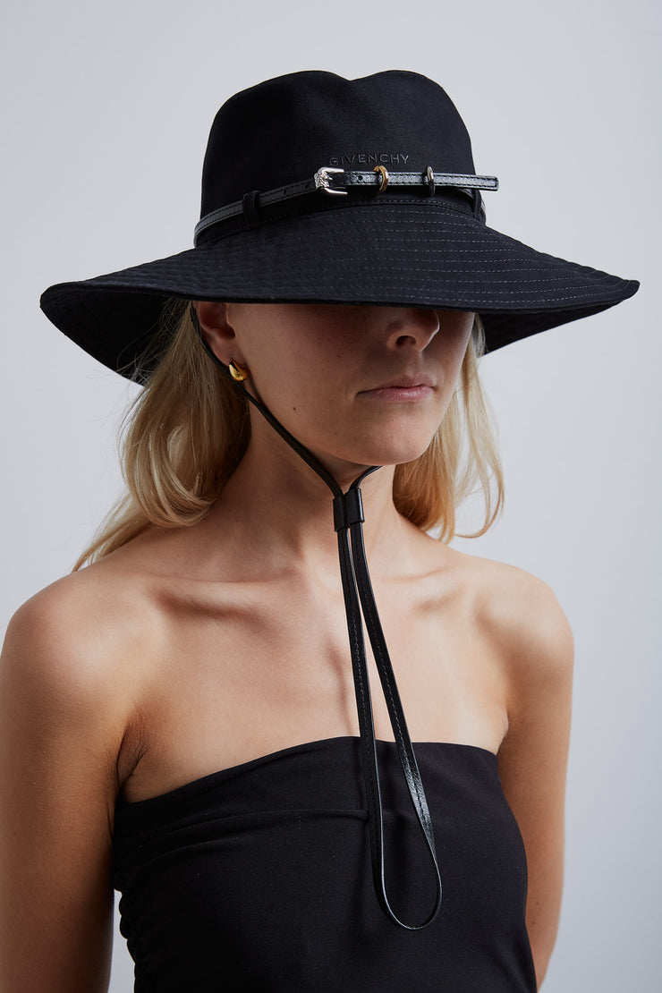 Plage black bucket hat