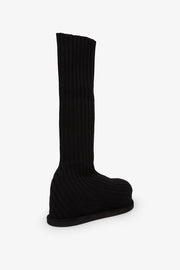 Veneda platform black knitted stretch boots