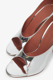 Anok 105 silver slippers