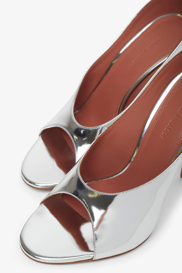 Anok 105 silver slippers