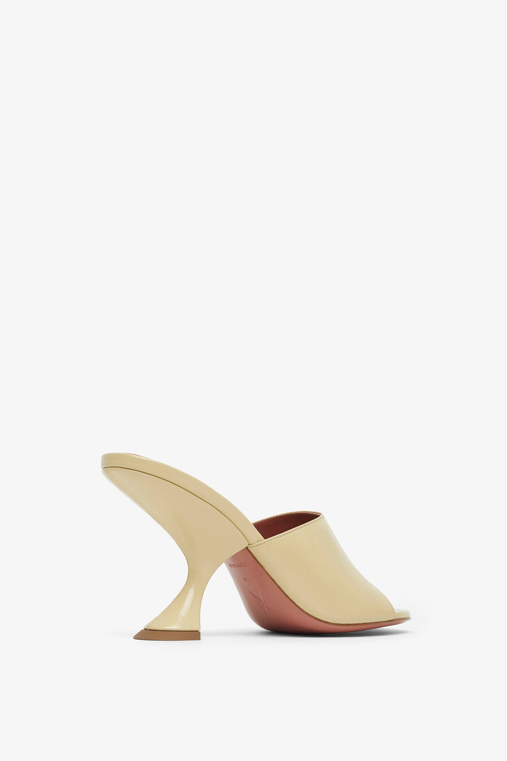 Tatlor 90 patent beige slippers
