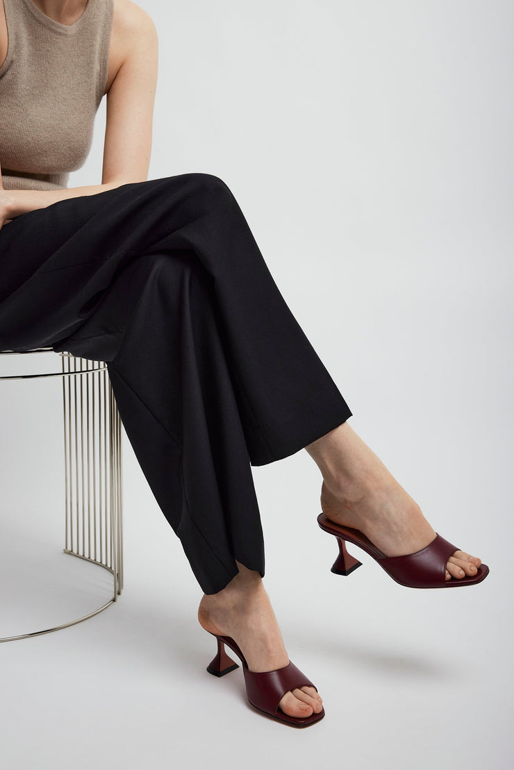 Lupita 70 dark red leather slippers