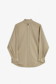Button collar shirt