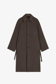 Curve brown shoulder coat
