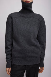 Patch grey shoulder jumper