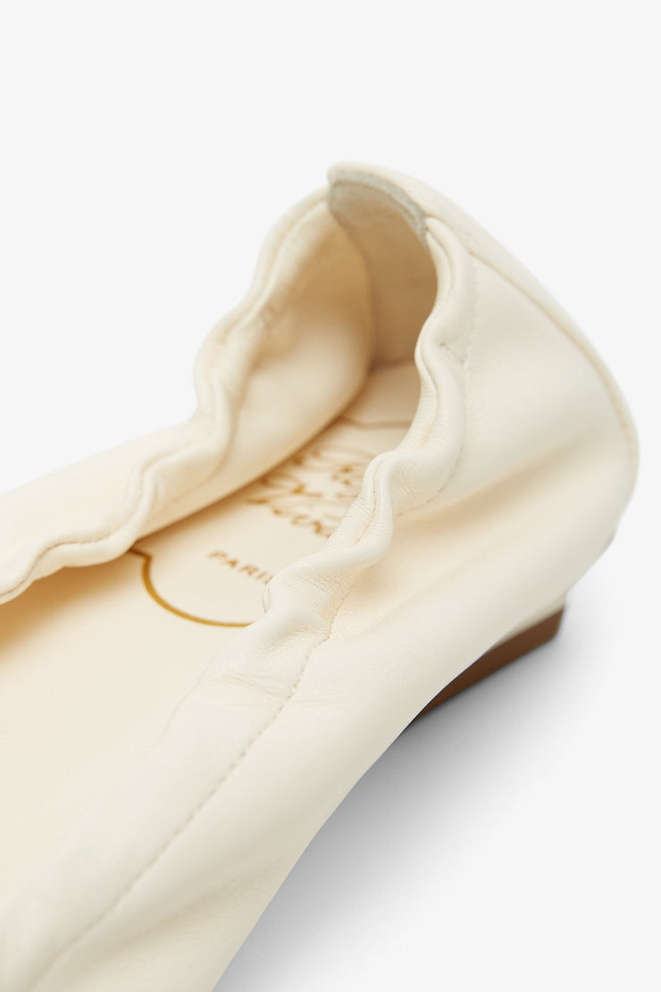 Belle Vivier beige elastic bellerinas