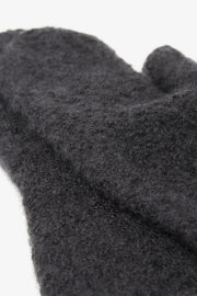 Ladislas faded black cashmere mittens