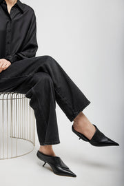Eva soft black leather pumps