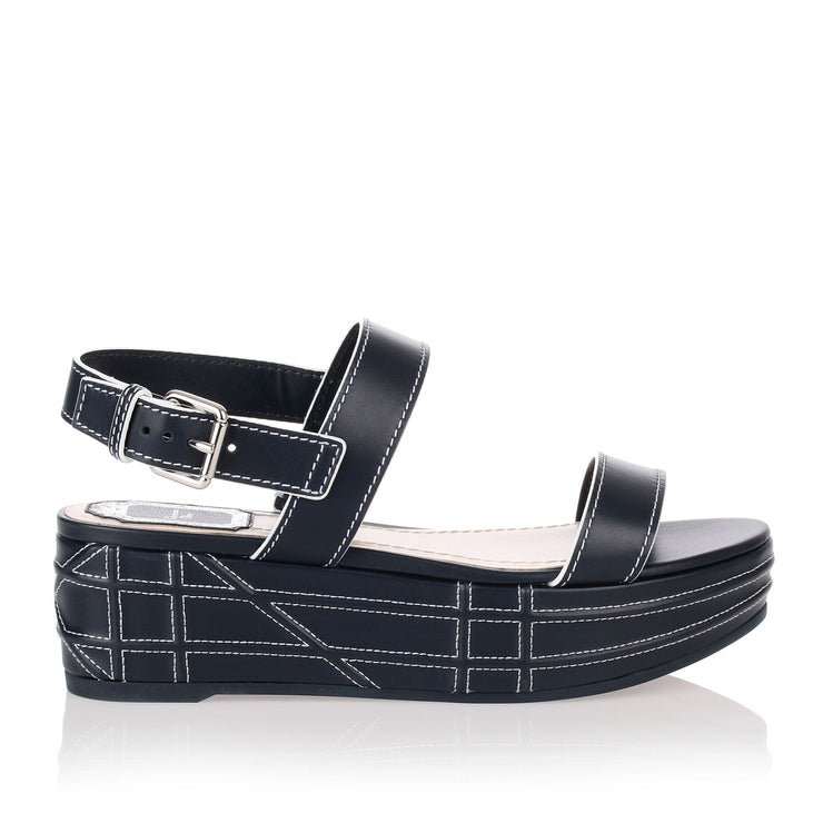 Yacht navy leather sandal