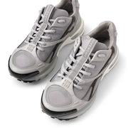 Giv 1 low-top grey runner sneakers