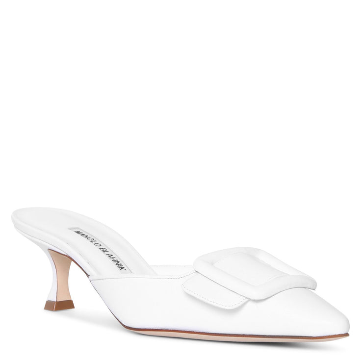 Maysale white leather pumps